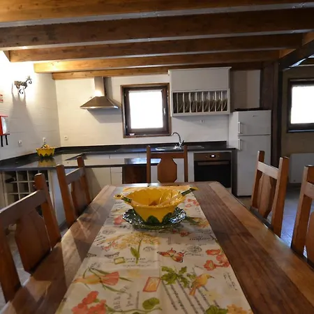 Casas De Xisto, Branda Da Aveleira * Melgaço