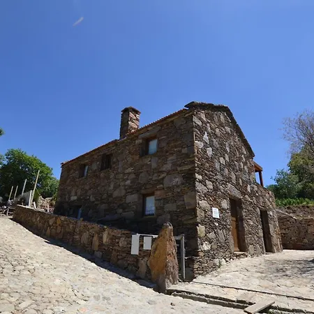 Casas De Xisto, Branda Da Aveleira *