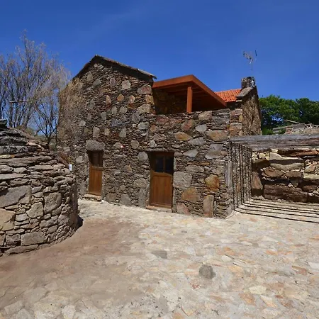 Dom wakacyjny Casas De Xisto, Branda Da Aveleira *