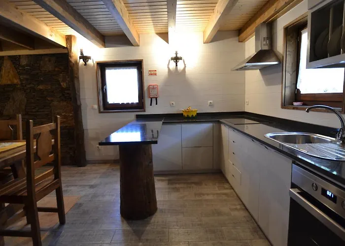 Casas De Xisto, Branda Da Aveleira בית נופש *