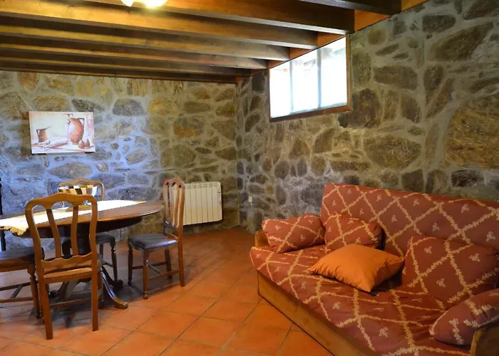 Casas De Xisto, Branda Da Aveleira 멜가코